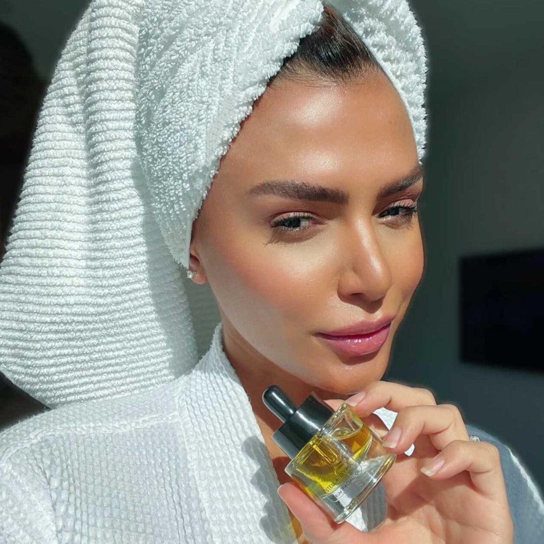 Stella Divina Serum Facial Oil with Neroli & Marula - Bella Vida SB | Luxury Clean Skincare